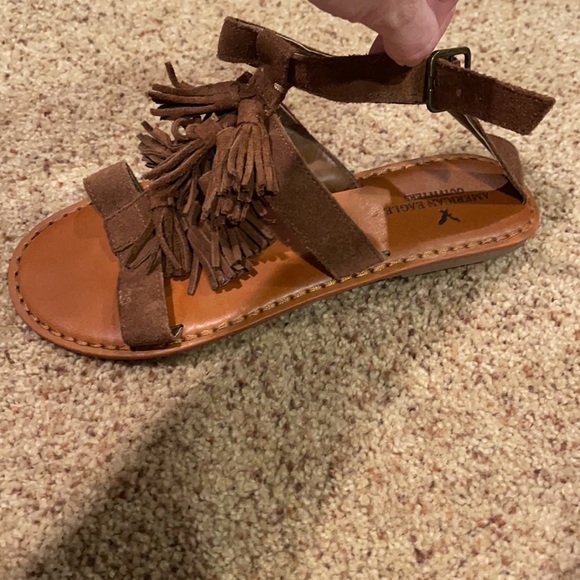 AE Tassal Sandals 🩴 - Picture 3 of 4